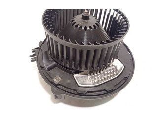 Вентилятор печки    5WB819015, 5Q0907521F   Skoda Kodiaq