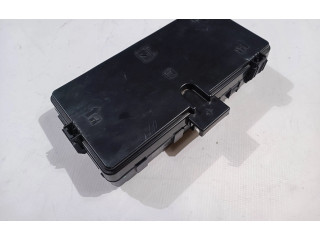 Блок предохранителей  L1MT-14D088-MF   Ford Explorer VI    