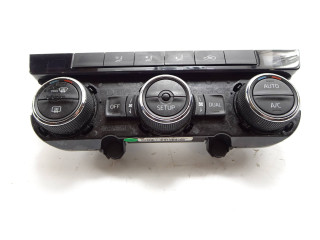 Блок управления климат-контролем 5E0907044K, 5HB01128240   Skoda Octavia Mk3 (5E)