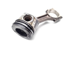  Поршень с шатуном M9R M9R  Nissan X-Trail T31  