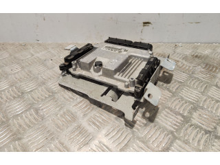 Řídící jednotka 03G906021PC   Volkswagen Caddy 2006