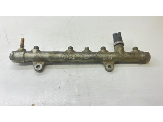 Vstřikovací lišta 0445214065 Nissan Primera pro naftový motor 1.9