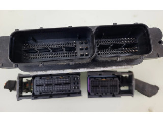 Блок управления двигателя 04E907309AD Audi Q3 8U