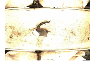 Блок предохранителей Mitsubishi L200