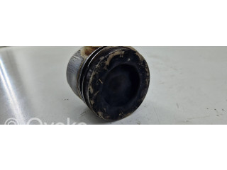 Píst Audi A4 S4 B9 pro naftový motor 3.0 CRTC