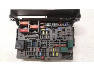 Pojistková skříňka 10688710, 911944603 BMW 1 E81 E87 2009