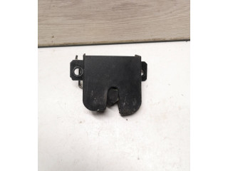 Замок багажника 2K0827505 Volkswagen Caddy 2004 - 2010 года