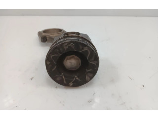  Поршень с шатуном  9812818680  Ford Kuga I  