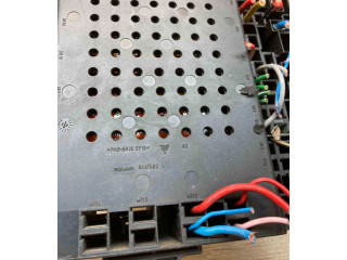 Блок предохранителей 9441584, 9441582   Volvo S80