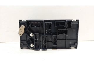 Блок предохранителей 82241SC020, 101015   Subaru Forester SH    