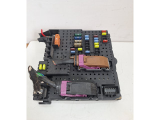 Pojistková skříňka Volvo XC90 2008