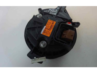 Вентилятор печки    8E1820021E   Audi A4 Allroad