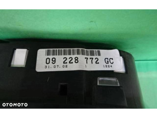 Přístrojová deska Opel Zafira A 2002 09228772GC