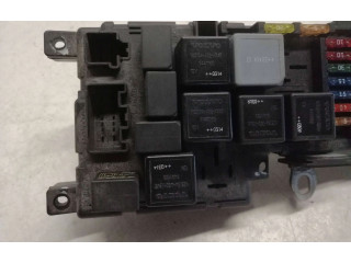 Блок предохранителей 8678449, 030424020822   Volvo XC90    