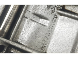 Масляный насос 8200307174, 150109834R Dacia Sandero