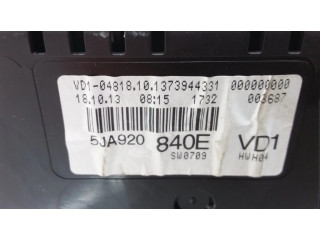 Панель приборов 5JA920840E, A2C89513100 Skoda Rapid (NH)