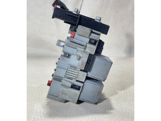 Блок предохранителей 6G9T14A481 Volvo S80