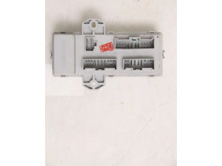 Блок предохранителей 911713E920, 911713E920   KIA Sorento    