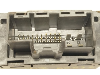 Топливная рампа DG9T14B534CA, 2146379   Ford S-MAX   для двигателя UNCK