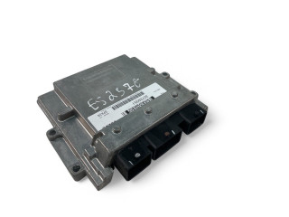 Блок управления двигателем Блок управления 30729351   Volvo V70