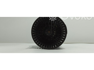 Вентилятор печки 272100975R Dacia Sandero