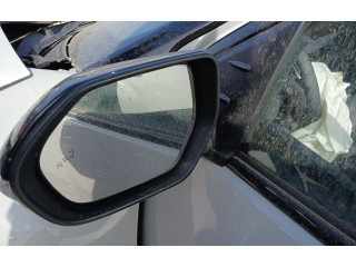 Zpětné zrcátko Toyota Yaris 2025