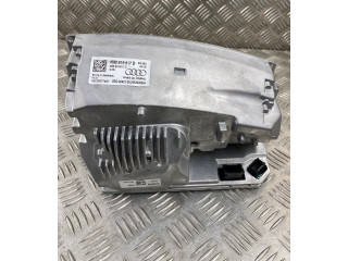 Дисплей    4M8919617D   Audi Q8