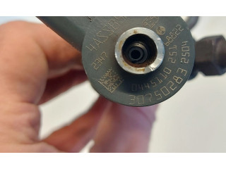 Форсунка 30750283, 0445110251    Volvo V70  D 5244 T4 