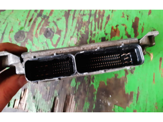 Блок управления двигателем ECU