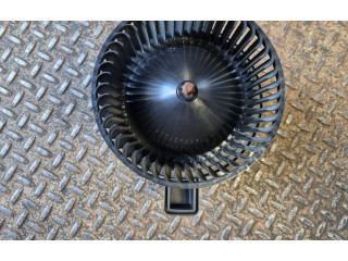 Вентилятор печки 4M1820021A Audi Q5 SQ5