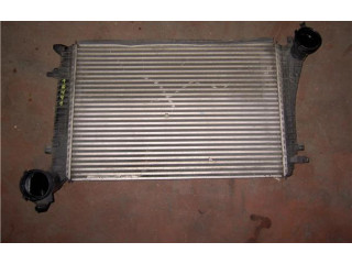 Интеркулер  1k0145803f   Volkswagen Caddy 