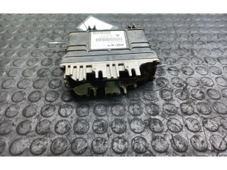 Řídící jednotka 032906030M   Skoda Felicia I 