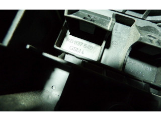   Pojistková skříňka 1K0937132F, 1K0937132G   Volkswagen Caddy 2011