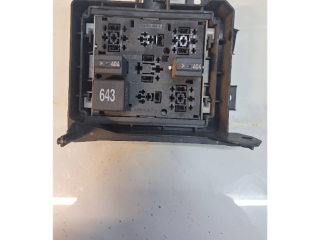 Pojistková skříňka 7L0937503A Volkswagen Touareg II 2011