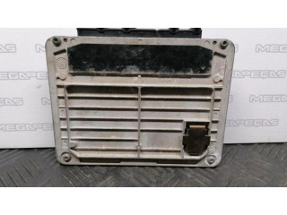 Блок управления двигателя 047906030C   Skoda Felicia II