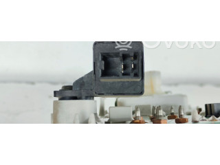 Přístrojová deska Nissan Serena 1994 21023501