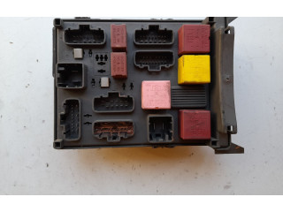Pojistková skříňka 518835111, 8200447440A Renault Vel Satis 2005