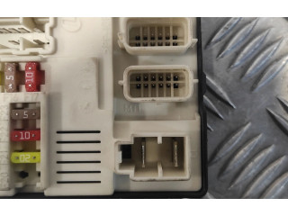 Pojistková skříňka Řídící jednotka BSM 284B60168R, 519331E01   Renault Megane III 2011