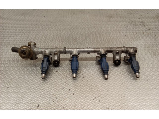 Vstřikovač 232500J010 Toyota Yaris -