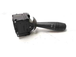 Переключатель дворников 681728631R Dacia Dokker