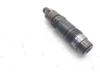 Vstřikovač KCE30S8 Peugeot 106