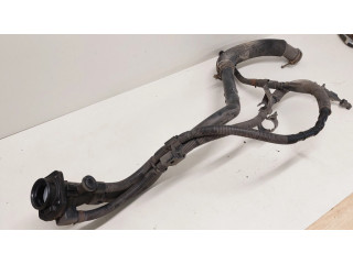 Наливная труба топливного бака