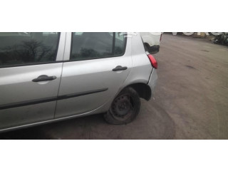 Ручка стеклоочистителей 8201590631 Renault Clio III