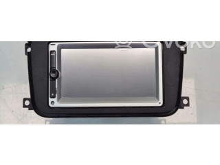 Pojistková skříňka Радио/ проигрыватель / навигация Smart ForFour II W453 2024