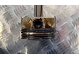 Поршень 326368 Maserati Levante