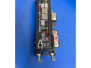 Блок предохранителей 1034405-00-E, 0514617817332   Tesla Model X    