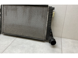 Интеркулер 1K0145803BM Volkswagen Golf VI