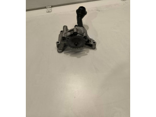 Масляный насос 030115105C, C04466984 Volkswagen Caddy