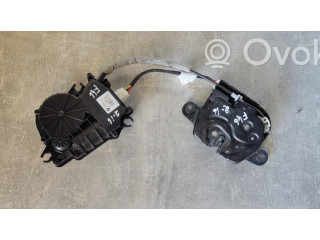 Zámek zadních dveří 7348531, 7348530   BMW 2 F46 2017