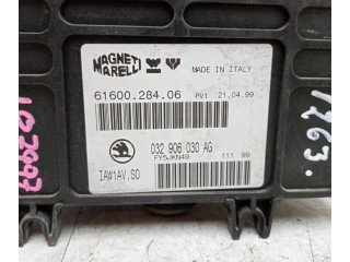 Řídící jednotka 032906030AG   Skoda Felicia I 